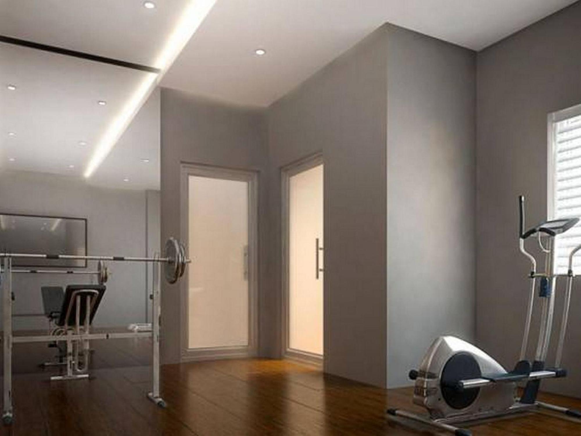 Room In Lodge - The Envoy Hotel And Suites Abuja Bagian luar foto